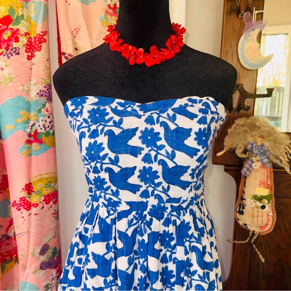Old Navy Blue and White Strapless Bird & Floral Print Dress - Picture 2 of 5